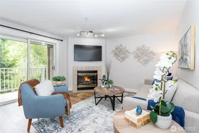 13306 SE 272nd Street #H202, Kent, WA 98042 - Photo 1