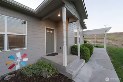 6279 Touchet North Road, Touchet, WA 99360 - Photo 1