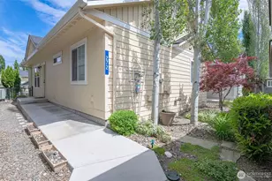 272 Saddlehorn Ln, Wenatchee, WA 98801 - Photo 1