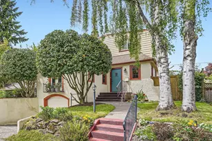 2523 Royal Ct E, Seattle, WA 98112 - Photo 1