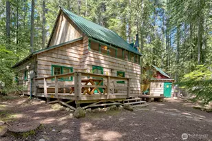 321 Bakers Ln, Easton, WA 98925 - Photo 1