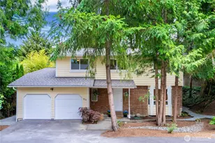 9930 SE 40th St, Mercer Island, WA 98040 - Photo 1