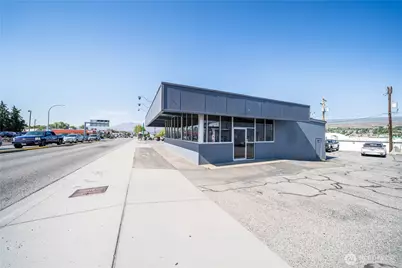849 S Mission Street, Wenatchee, WA 98801 - Photo 1