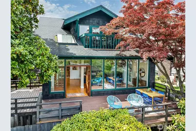 2027 34th Avenue S, Seattle, WA 98144 - Photo 1