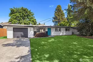 562 Hoquiam Ave NE, Renton, WA 98059 - Photo 1