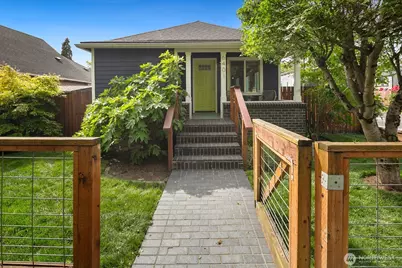 6401 Flora Avenue S, Seattle, WA 98108 - Photo 1