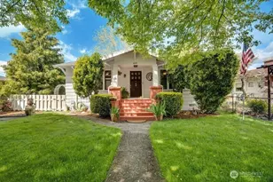 1027 E Main St, Auburn, WA 98002 - Photo 1