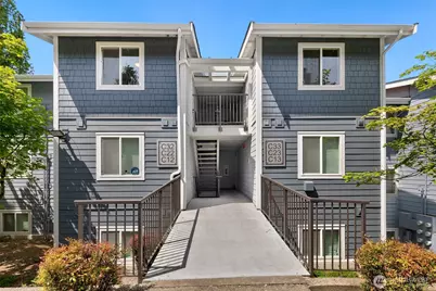 2431 S 248th Street #C32, Kent, WA 98032 - Photo 1