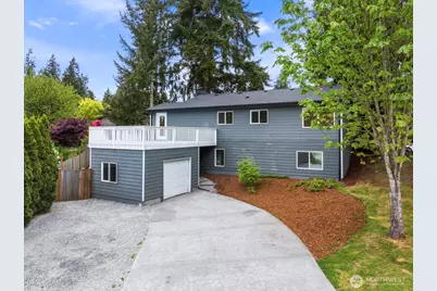 1002 109th SE, Everett, WA 98208 - Photo 1