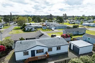 107 13th St NE, Long Beach, WA 98631 - Photo 1