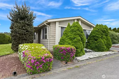 1402 22nd St NE #406, Auburn, WA 98002 - Photo 1