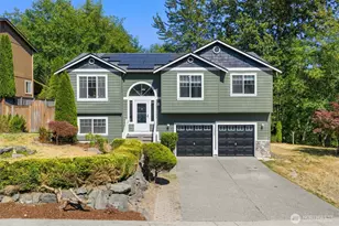 19306 Evergreen Dr E, Bonney Lake, WA 98391 - Photo 1