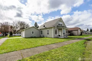 116 E 4th St, Centralia, WA 98531 - Photo 1