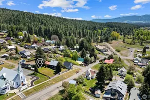 2 Xx N B St, Roslyn, WA 98941 - Photo 1