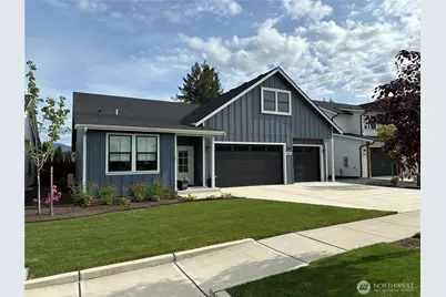 604 Bucko Avenue, Sedro Woolley, WA 98284 - Photo 1