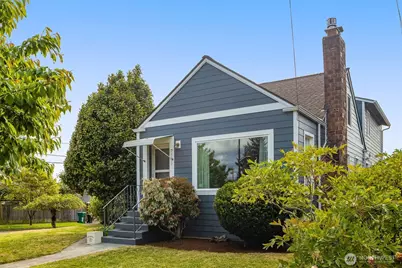 7501 26th Avenue NW, Seattle, WA 98117 - Photo 1