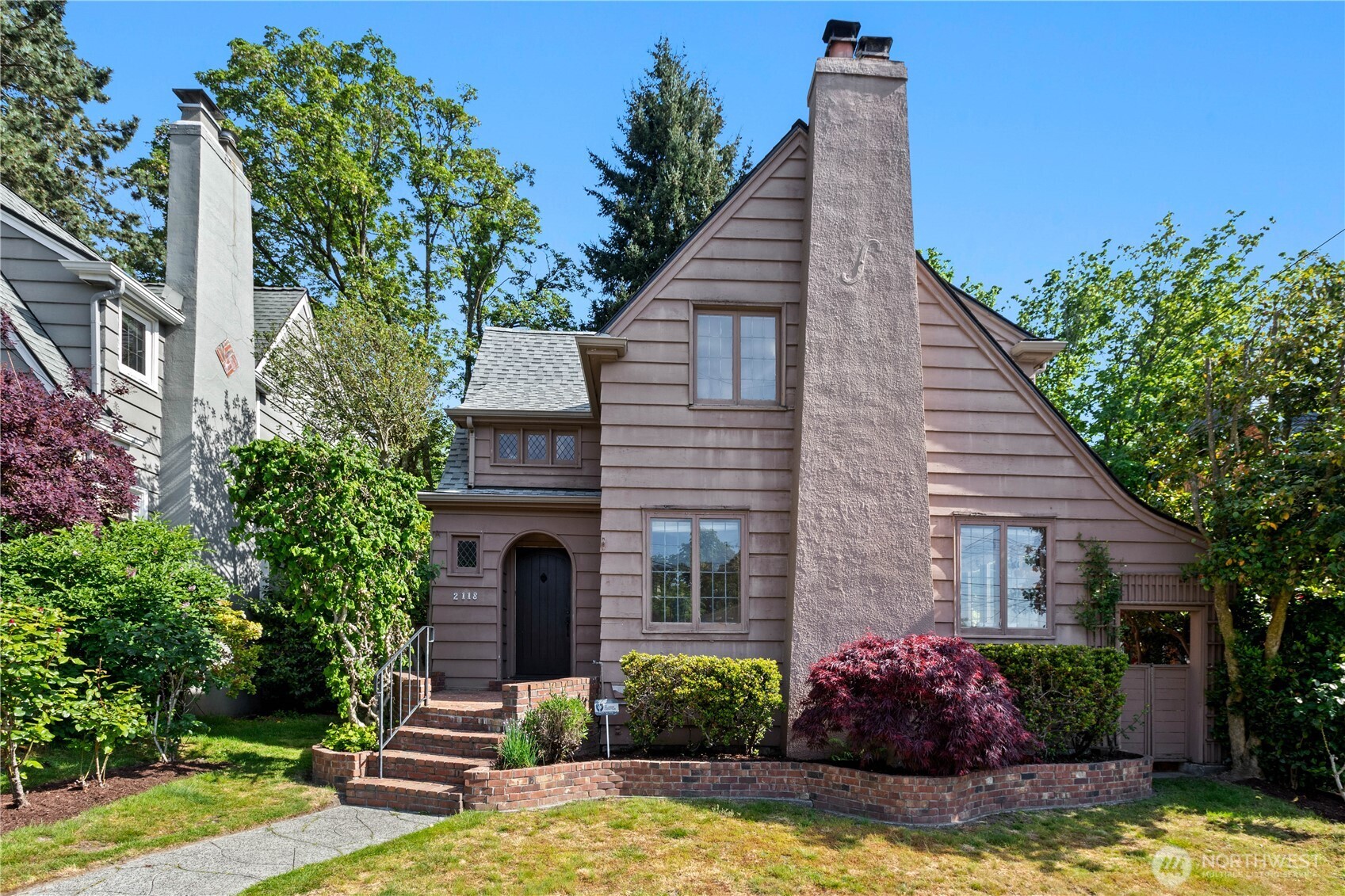 2118 Cook Rd 2118 NE Park Rd, Seattle, WA 98105 - MLS 2374779 - Coldwell Banker