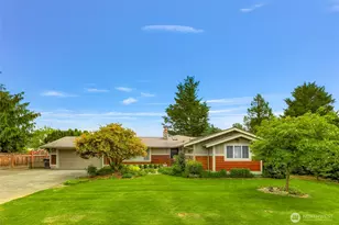 321 Park Pl, Lynden, WA 98264 - Photo 1