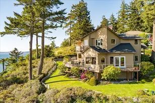 307 Lake Hancock Dr, Coupeville, WA 98239 - Photo 1