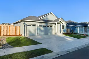 2127 E Badger Wy, La Center, WA 98629 - Photo 1