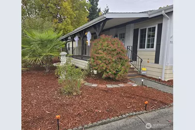 1402 22nd Street NE #203, Auburn, WA 98002 - Photo 1