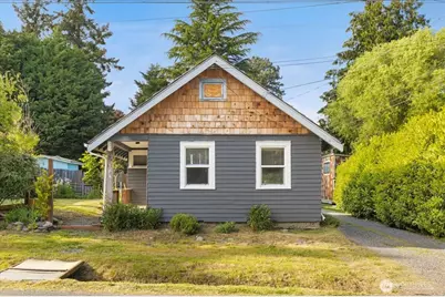 508 N 95th Street, Seattle, WA 98103 - Photo 1