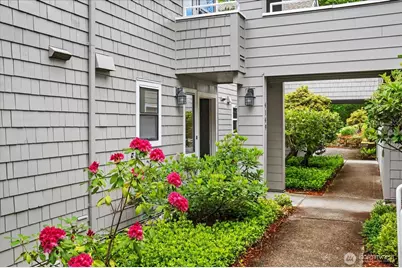 4149 220th Place SE #1052, Issaquah, WA 98029 - Photo 1