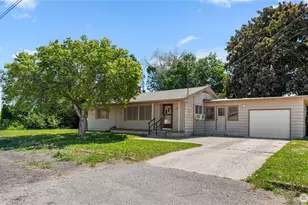 2380 4th St SE, East Wenatchee, WA 98802 - Photo 1