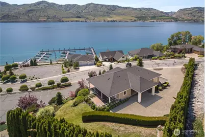 102 Crystal Drive, Chelan, WA 98816 - Photo 1