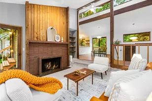 5471 NE Foster Rd, Bainbridge Island, WA 98110 - Photo 1