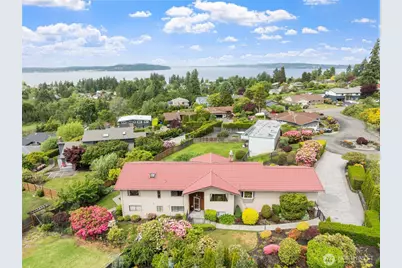 916 Kari Lane, Steilacoom, WA 98388 - Photo 1
