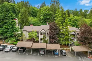 18501 SE Newport Way, Issaquah, WA 98027 - Photo 1