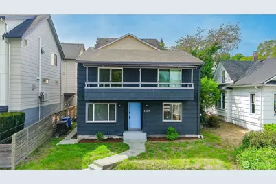 3437 21st Avenue W, Seattle, WA 98199 - Photo 1