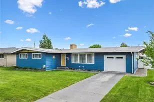 1102 E Elm St, Othello, WA 99344 - Photo 1