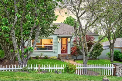 4124 SW 104th Street, Seattle, WA 98146 - Photo 1