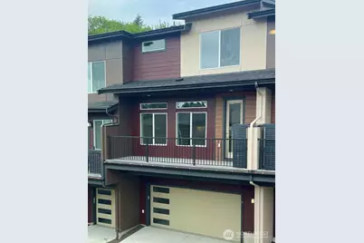 13214 NE 127th Court #D, Kirkland, WA 98034 - Photo 1