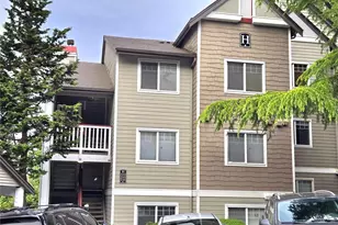 18501 SE Newport Way, Issaquah, WA 98027 - Photo 1