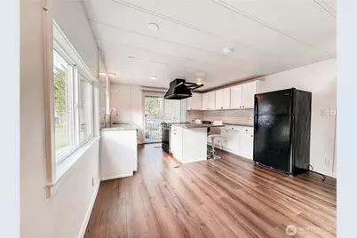 24892 Minkler Road #21, Sedro Woolley, WA 98284 - Photo 1