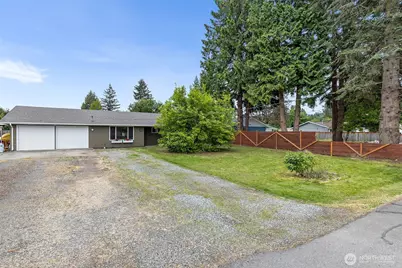 913 17th Street SE, Puyallup, WA 98372 - Photo 1