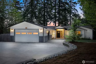 7429 NE 129th St, Kirkland, WA 98034 - Photo 1