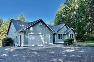 598 Carnine Pl, Castle Rock, WA 98611 - Photo 1