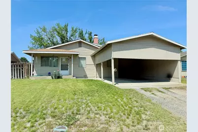 718 Ridge Place, Omak, WA 98841 - Photo 1
