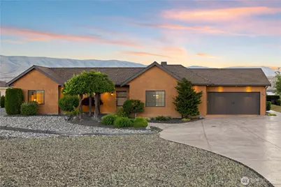 510 Lakeside Way SW, Mattawa, WA 99349 - Photo 1