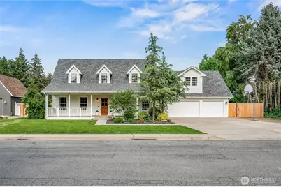 1535 Elmwood Street, Wenatchee, WA 98801 - Photo 1