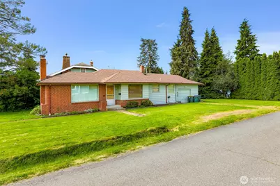 420 E Connecticut Street, Bellingham, WA 98225 - Photo 1