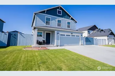 733 K Street NE, Quincy, WA 98848 - Photo 1