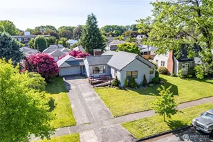 1515 19th Ave, Longview, WA 98632 - Photo 1