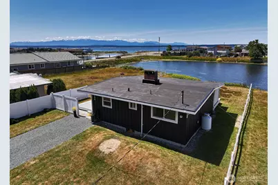 3596 Shell Street, Greenbank, WA 98253 - Photo 1