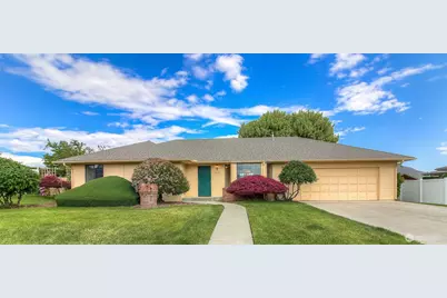 703 Tanarae Place, Yakima, WA 98908 - Photo 1