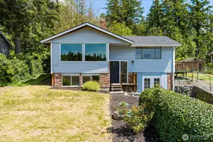 13371 Eagle St, Anacortes, WA 98221 - Photo 1